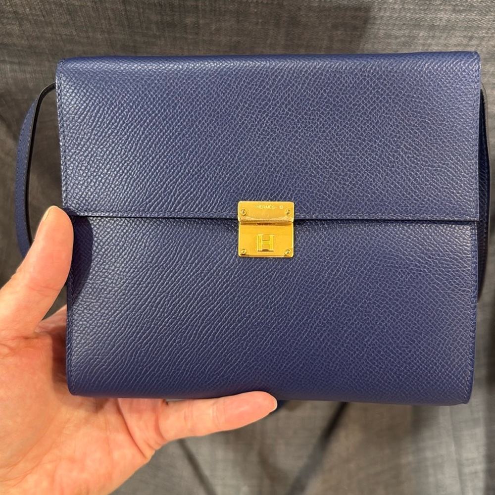 HERMES GHW Clic 16 Shoulder Bag Epsom Leather 73 Bleu Saphir